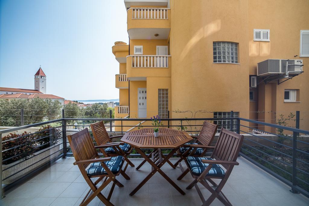 Green Olive Apartments Makarska Exterior foto